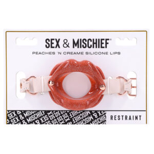 S&M Peaches ?n CreaMe Silicone Lips
