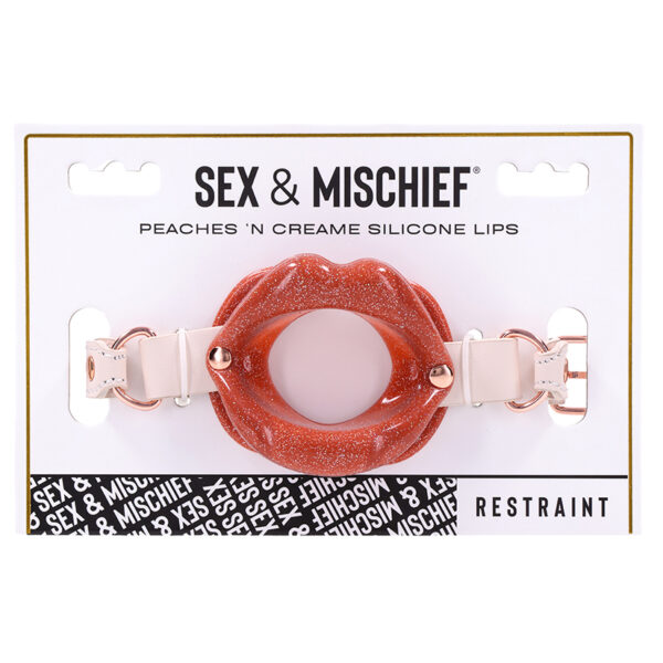 S&M Peaches ?n CreaMe Silicone Lips
